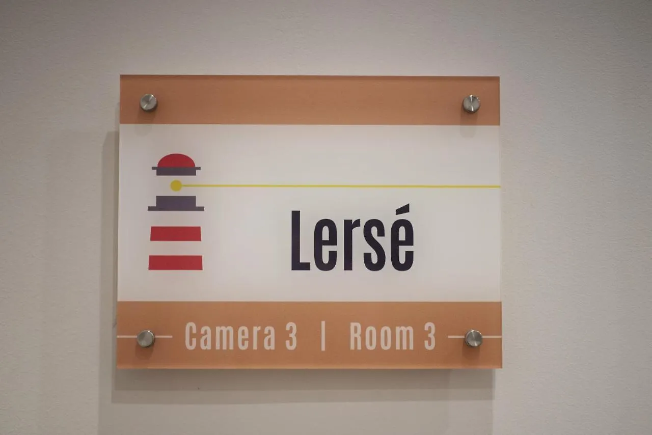 6Th Land - Rent Rooms Affittacamere La Spezia 2*,  Italy